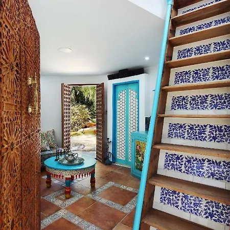Tatil Evi Euphoria Art Land - The Blue House