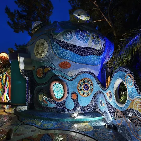 Euphoria Art Land - The Blue House