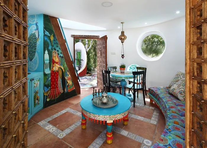 Euphoria Art Land - The Blue House